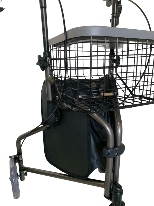 Andador Em Aluminio De 03 Rodas Prata Com Cesto - Image 10